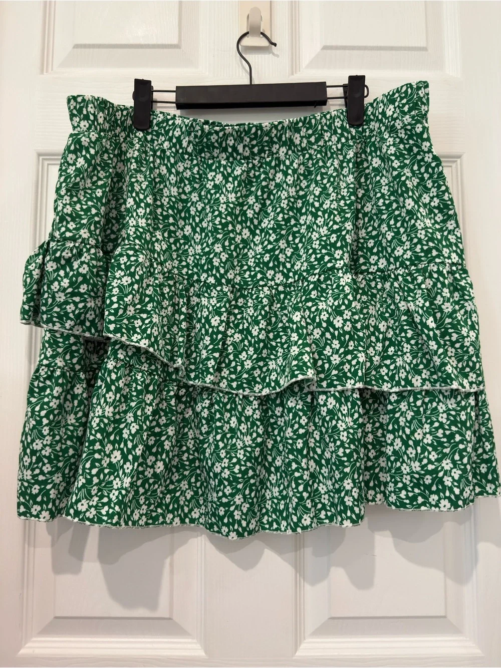 Green and White Ditsy Floral Print Tiered Layered Ruffle Effect Skirt